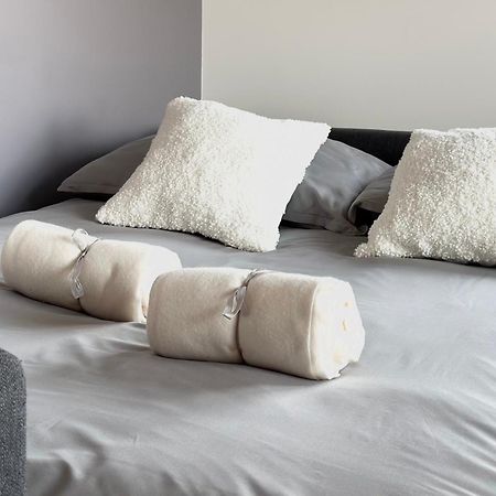 Pszczelna Apartment Краков Экстерьер фото