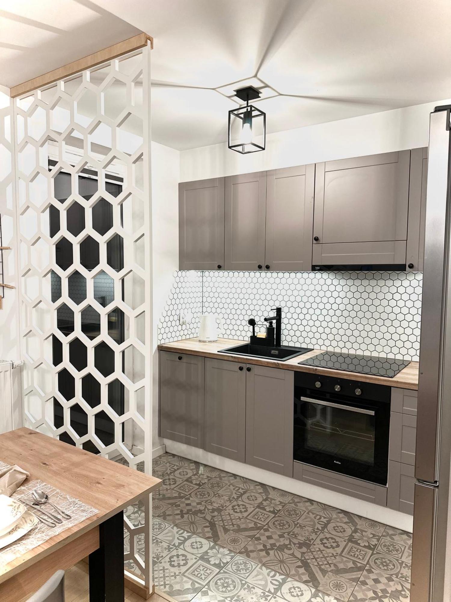 Pszczelna Apartment Краков Экстерьер фото